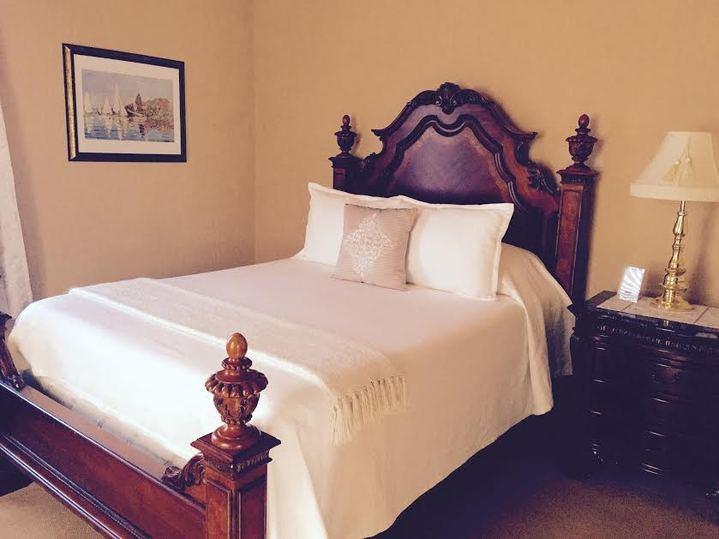 The Woodford Inn Versailles Kültér fotó